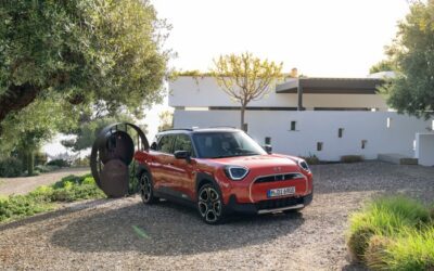 MINI Rilis Crossover Listrik Pertamanya, MINI Aceman